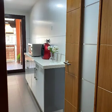 Elegante En Playa Granada & Golf Apartment